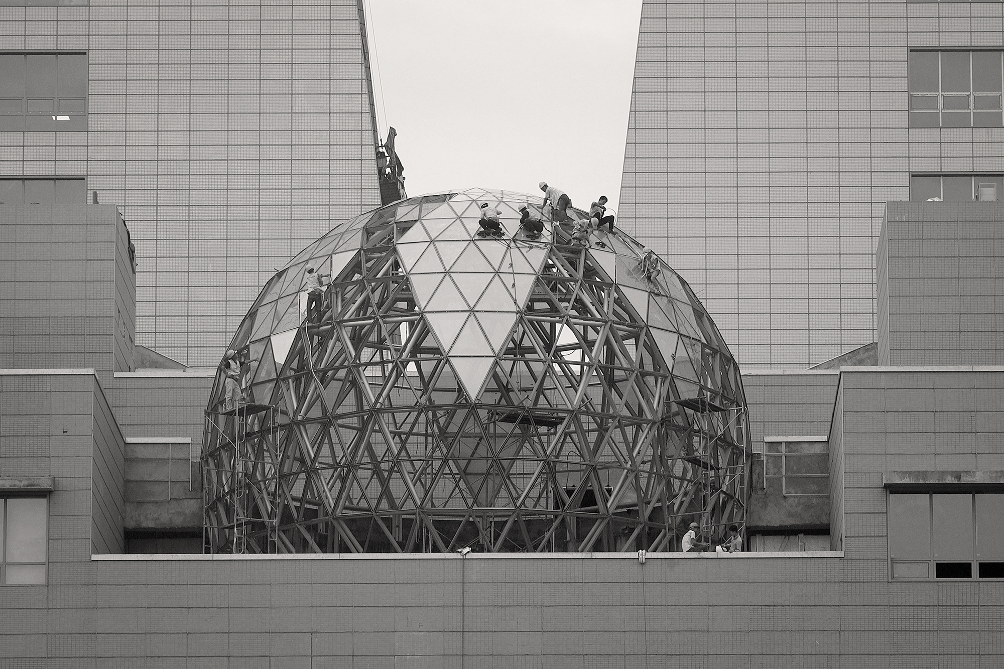 Christoph Radke, Vietnam, Hanoi, Arbeiten an einer Glaskuppel
